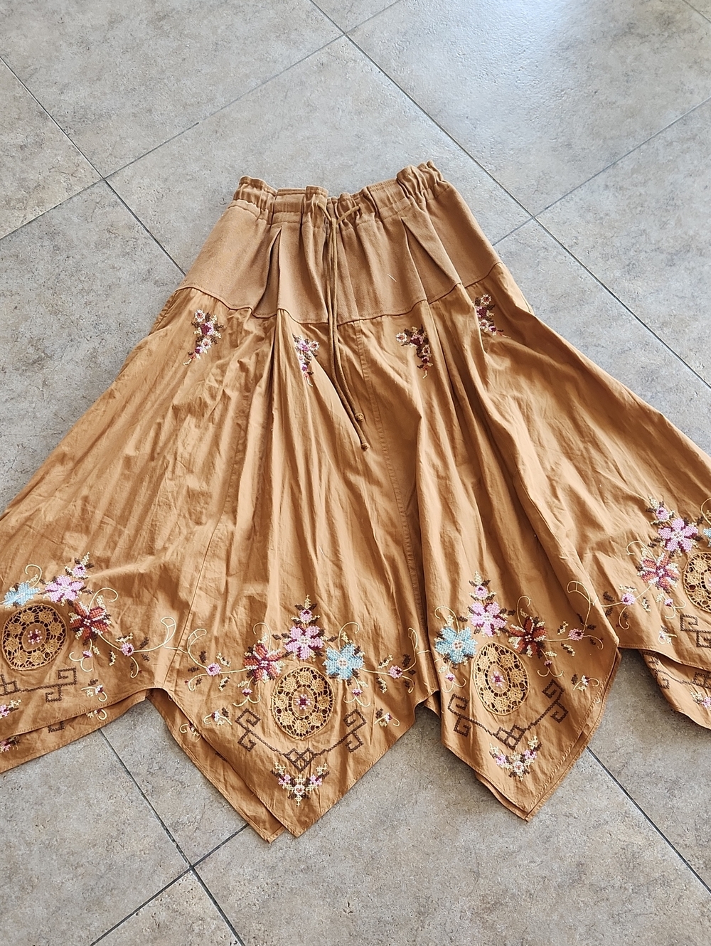 NWT..Free People Brown Asymmetrical Handkerchief Hem Embroidered Skirt - Picture 5 of 15